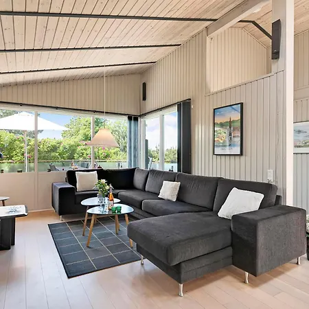 Newly Renovated Near With Swing Set Ebeltoft