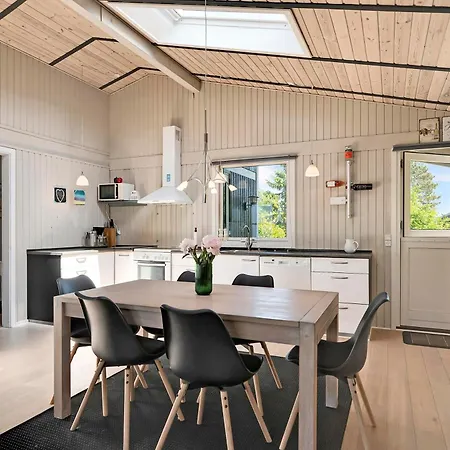 Newly Renovated Near With Swing Set * Ebeltoft